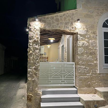 Golden Fox Village Studio Lakones Exterior photo